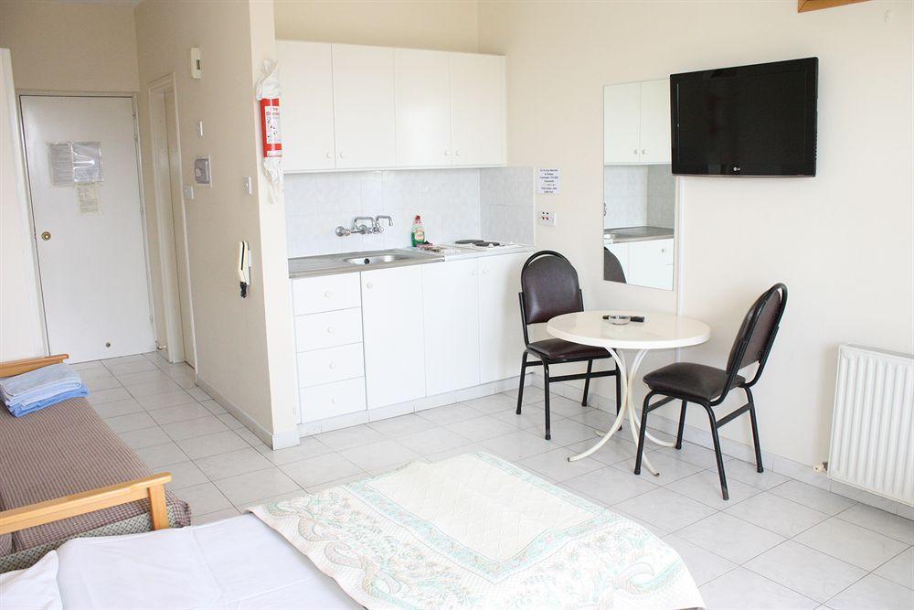 Tycoon Apartments Limassol Exterior photo